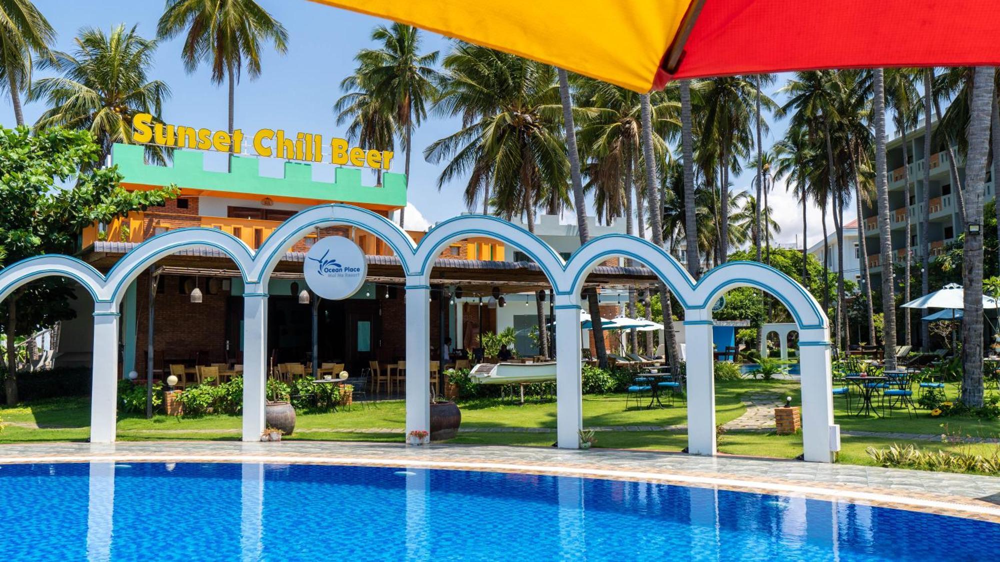 Ocean Place Resort Mui Ne Exterior photo